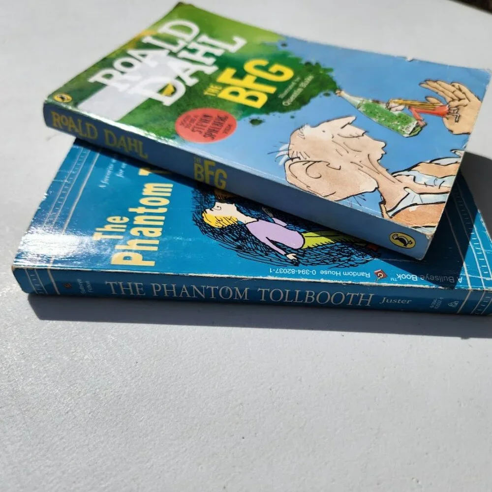 Children's Book Bundle Lot Set 2 Chapter Books The BFG Roald Dahl The Phantom To